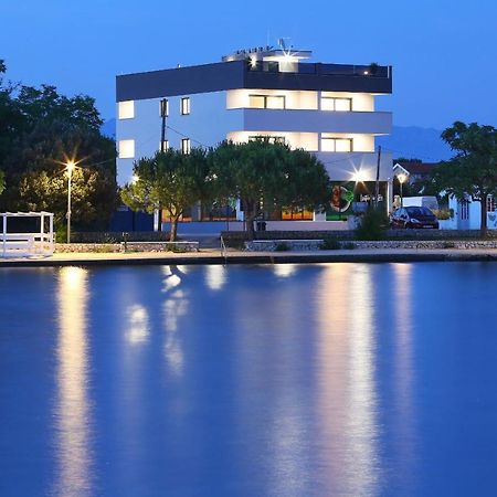 Apartments Bonaca With Jacuzzi Privlaka  Exterior foto