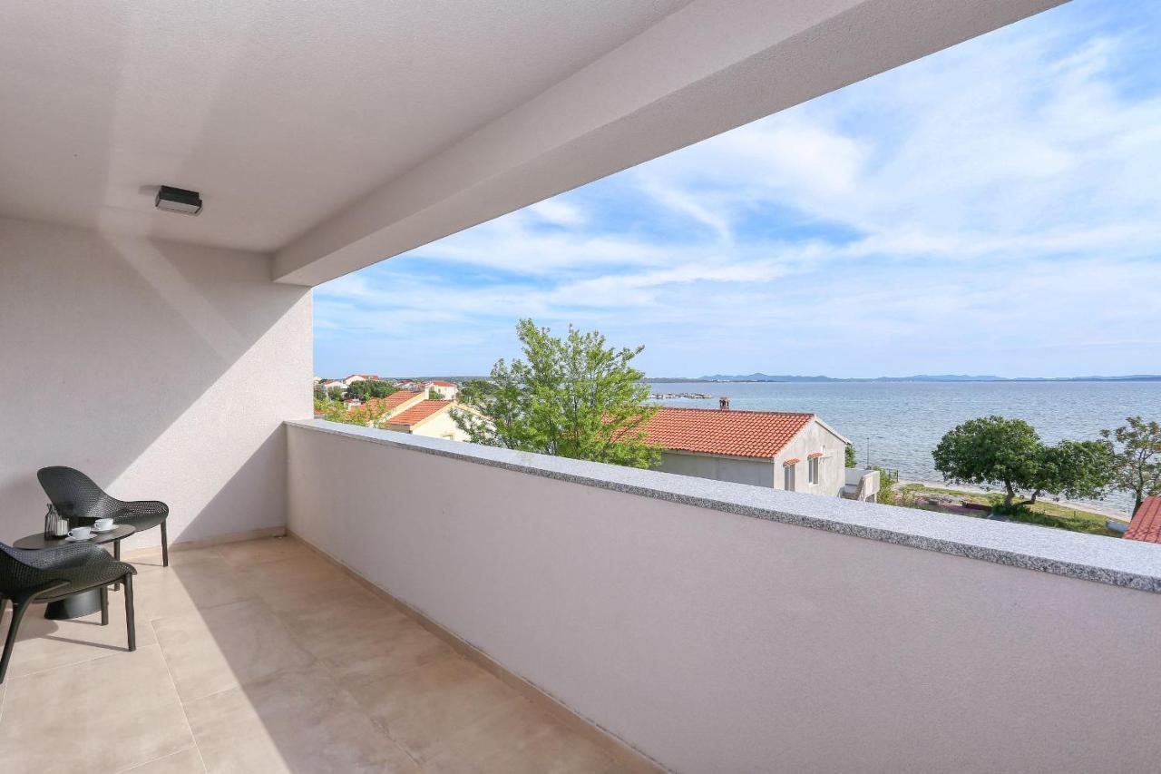 Apartments Bonaca With Jacuzzi Privlaka  Exterior foto