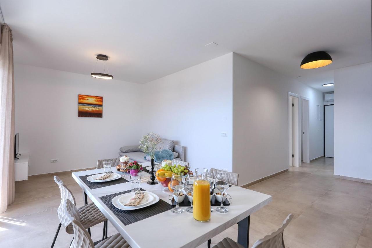 Apartments Bonaca With Jacuzzi Privlaka  Exterior foto